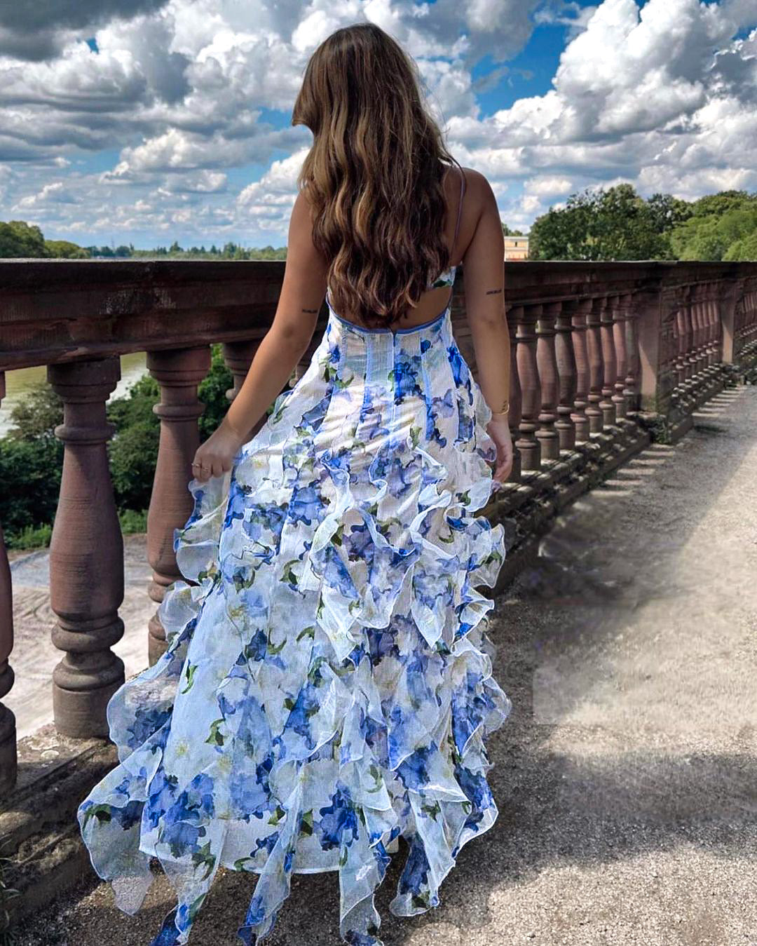 Pristina | Vestido floral con volantes