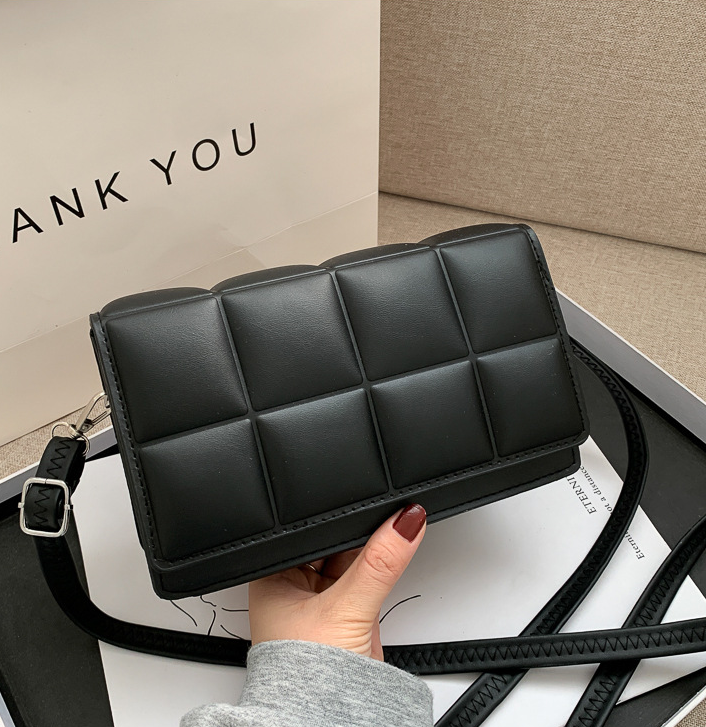 Bolso cruzado holgado