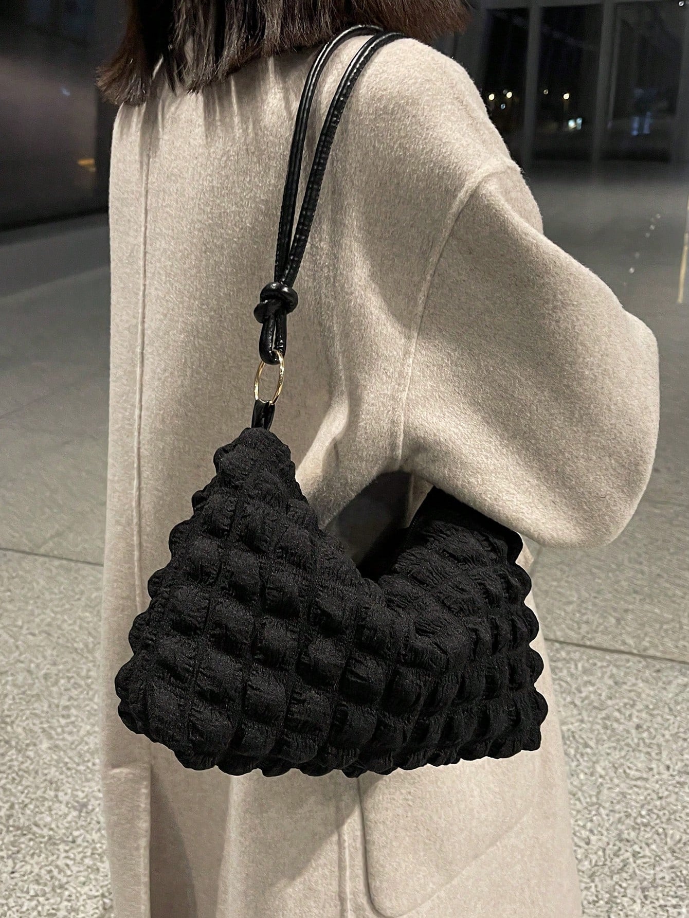 Bolso de hombro blando