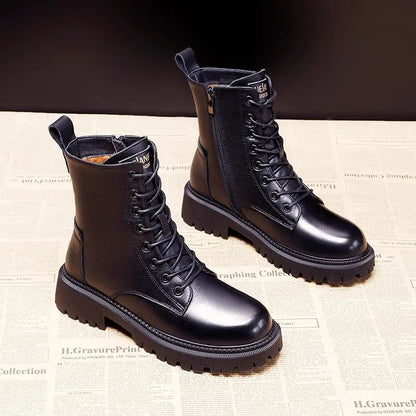 Delphine | Botas de invierno de cuero negro