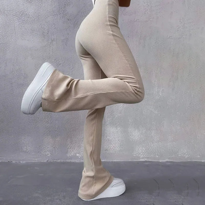 Ola - Pantalones acampanados cómodos