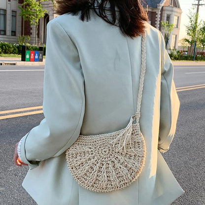 Bolso bandolera con diseño de paja