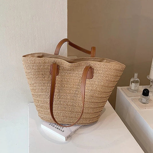 Bolso de paja con bandolera