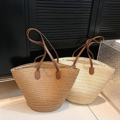 Bolso de paja con bandolera