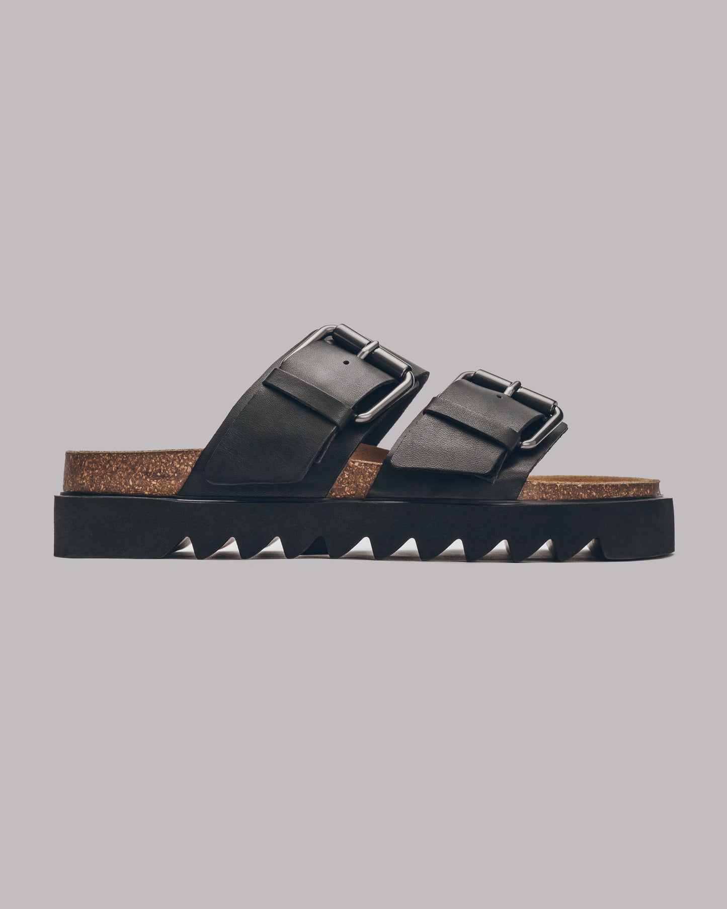 Sandalias de cuero con hebilla